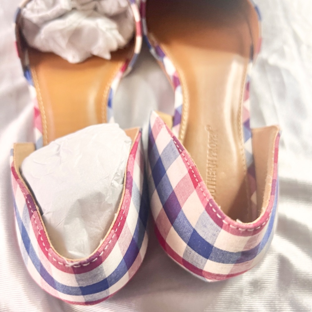 Shoes - Picture 4 of 5